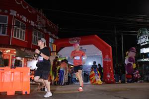 BIB: 33631
                            <button type="button" onclick="openModal(26224804)" class="btn btn-primary btn-sm float-right btn-popup" data-toggle="modal" data-target=".modal-high-quality">
                        <i class="fas fa-shopping-cart"></i> Add to Cart
                    </button>
                                            <button type="button" onclick="isThisMe(26224804, true)" class="btn btn-success btn-sm float-right btn-popup btn-isme hidden" data-toggle="tooltip" data-placement="bottom" title="นี่คือรูปของคุณใช่ไหม คลิกที่นี่เพื่อเอาเข้าอัลบั้ม">
                        <i class="fas fa-plus"></i> Add to album
                    </button>
                    <button type="button" onclick="isThisMe(26224804, false)" class="btn btn-warning btn-sm float-right btn-popup btn-isnotme hidden">
                        <i class="fas fa-ban"></i> Remove from album
                    </button>